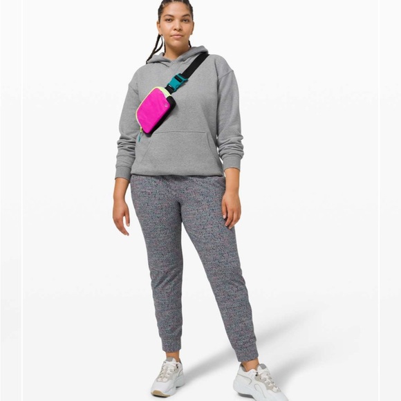 Lululemon Ready to Rulu high rise jogger size 6 - Picture 1 of 5